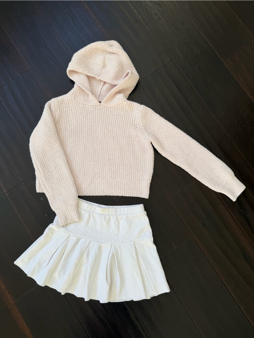 art class Cotton Pleated Skirt and Light Pink Knit Hoodie Set